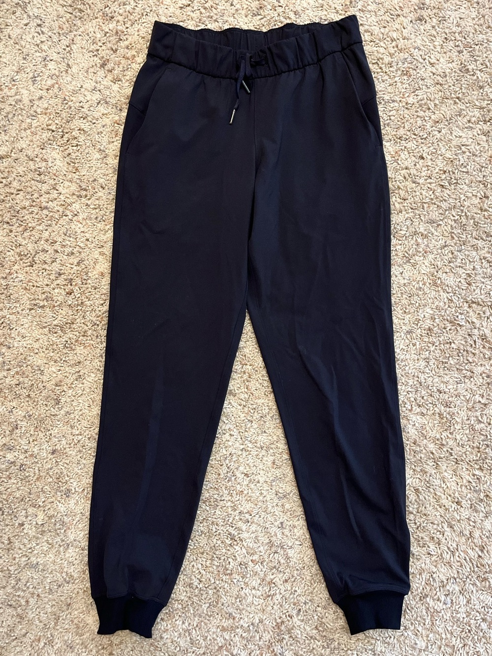 Lululemon black joggers